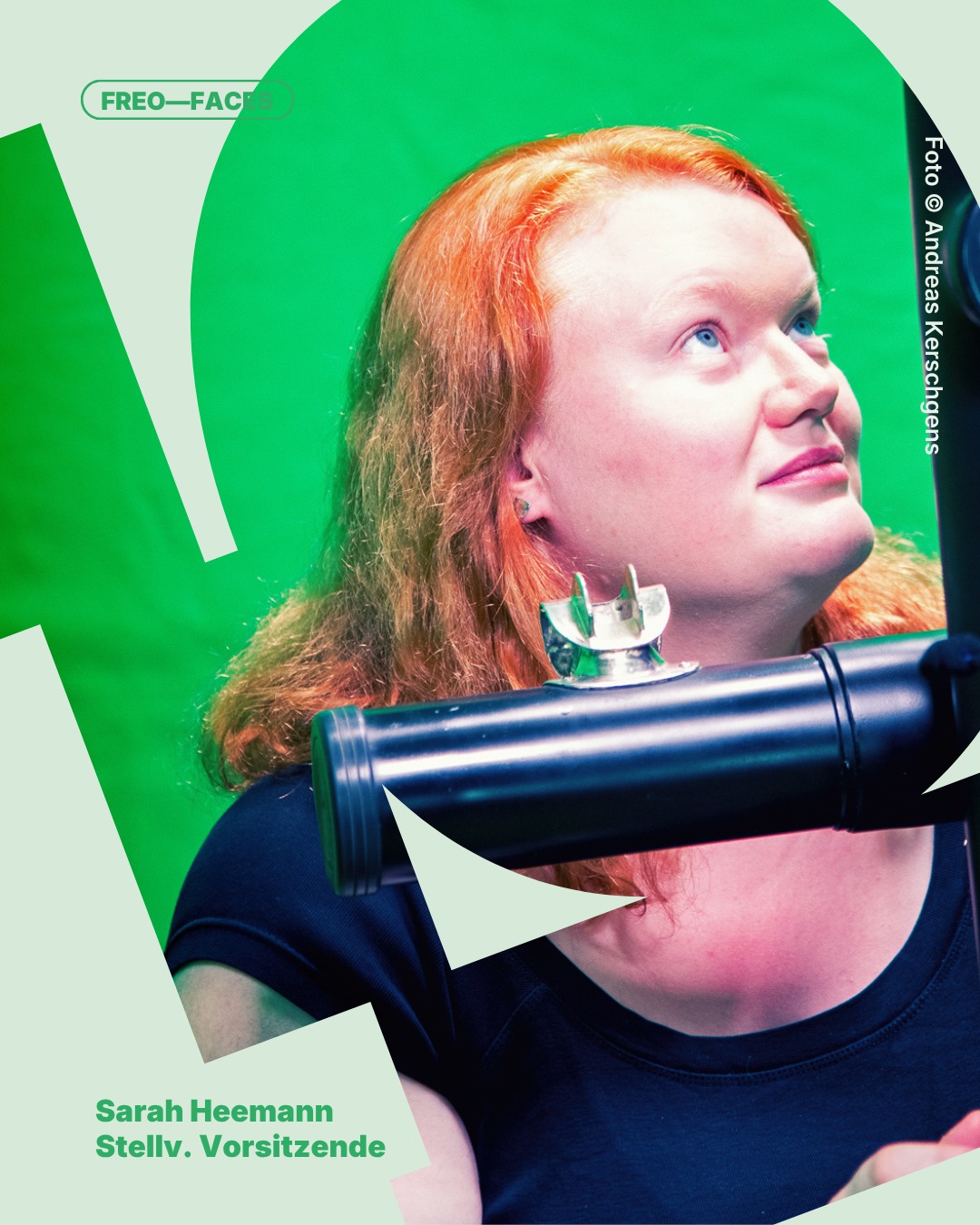 Unsere stellvertretende Vorsitzende Sarah Heemann arbeitet als Flötistin im Bereich experimentelle Neue Musik und Performance. Sie bringt 20 Jahre Erfahrung als Interpretin zeitgenössischer und experimenteller Musik mit und gründete 2014 das Ensemble “electronic ID”. Warum sie sich bereits seit langem im FREO-Vorstand engagiert, verrät sie uns in diesem Beitrag.